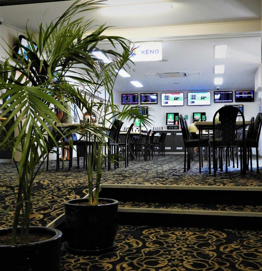 Railway Hotel Bundaberg Luaran gambar